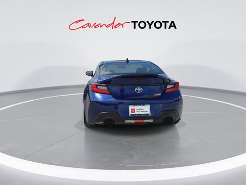 Certified 2025 Toyota GR86 Premium w/ ALL Weather Mat Package (TMS) RWD image 7