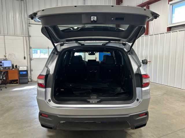 Certified 2026 Honda Pilot Black Edition image 22