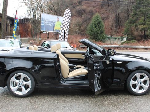 Used 2012 BMW 128i Convertible image 30