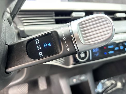 Used 2024 Hyundai Ioniq 5 SEL RWD image 17