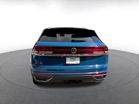 Used 2026 Volkswagen Atlas Cross Sport SE FWD image 10