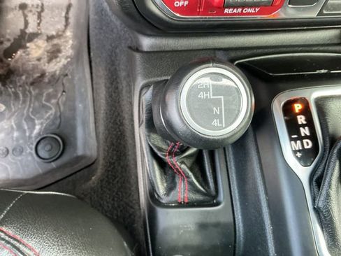 Used 2020 Jeep Wrangler Unlimited Rubicon image 32