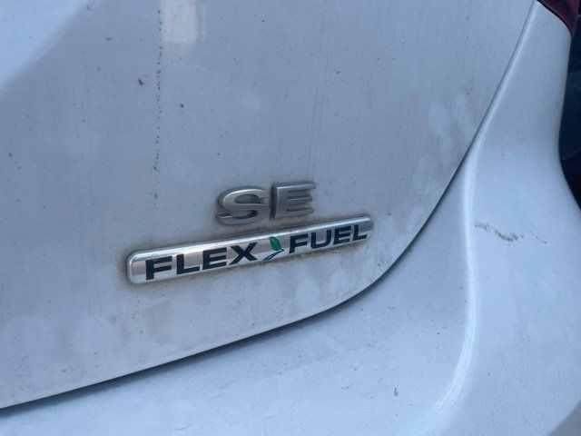 Used 2014 Ford Focus SE w/ SE Sport Package FWD image 6