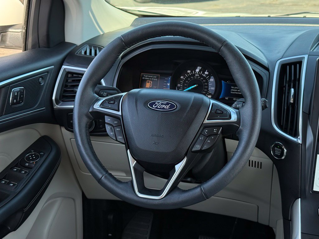 Used 2024 Ford Edge Titanium AWD/4WD image 4
