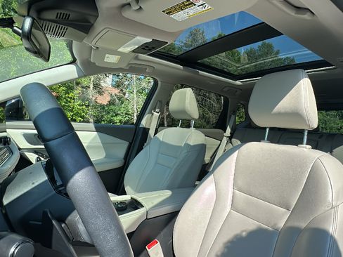 Certified 2021 Nissan Rogue SL w/ Premium Package AWD/4WD image 13