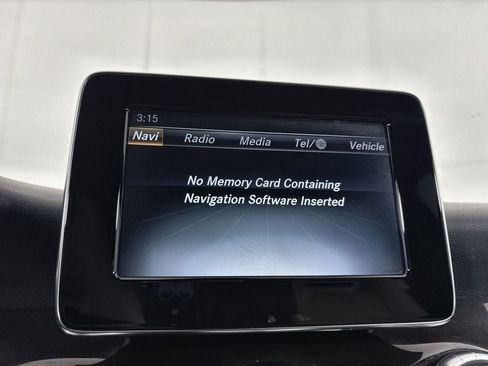 Used 2016 Mercedes-Benz CLA 250 image 19