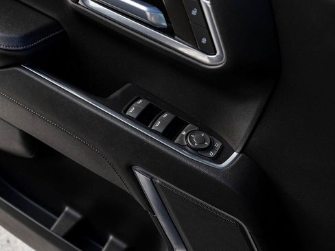 Used 2022 GMC Sierra 1500 Elevation image 12