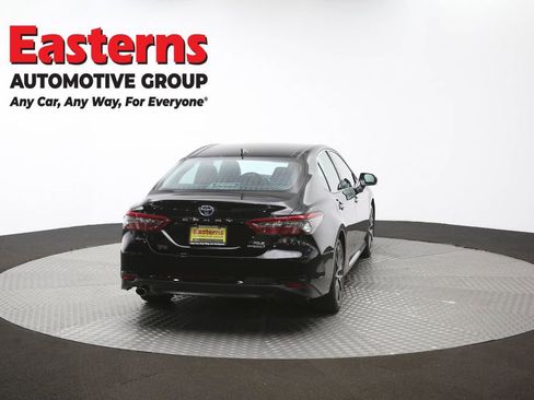 Used 2022 Toyota Camry XLE FWD image 38