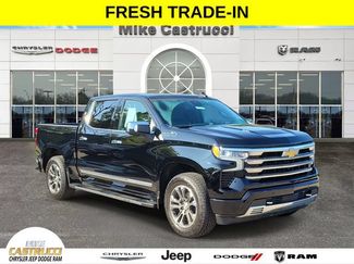 Used 2025 Chevrolet Silverado 1500 High Country AWD/4WD video 1