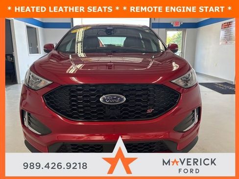 Used 2022 Ford Edge ST image 1