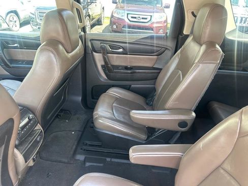 Used 2014 GMC Acadia SLT AWD/4WD image 18