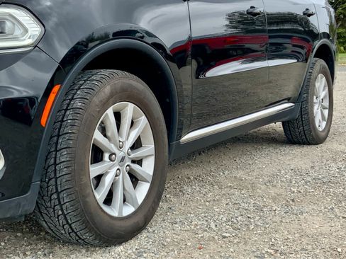 Used 2021 Dodge Durango SXT AWD/4WD image 16