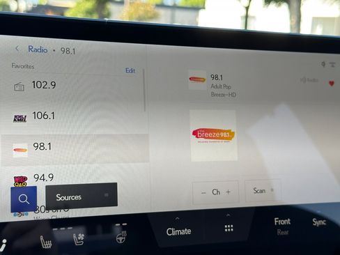 Certified 2026 Lexus TX 500h AWD w/ Technology Package image 25