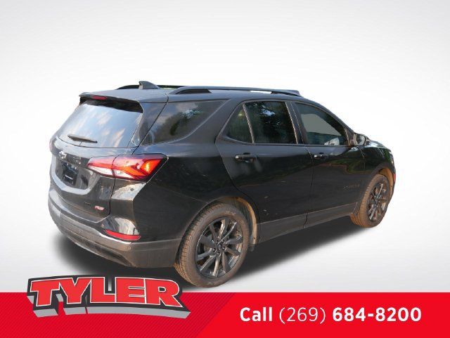 Used 2023 Chevrolet Equinox RS w/ RS Leather Package AWD/4WD image 8