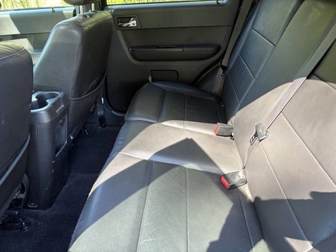 Used 2011 Ford Escape Limited w/ 302A Rapid Spec Order Code AWD/4WD image 21