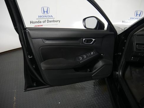 Used 2022 Honda Civic LX image 15