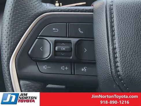 Used 2025 Toyota Tundra SR5 w/ SR5 Premium Package RWD image 28