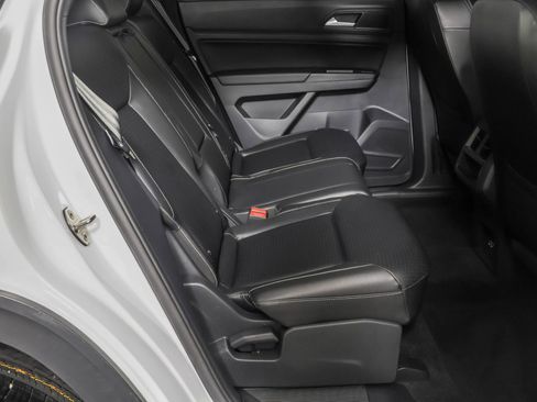 Used 2020 Volkswagen Atlas Cross Sport SEL w/ Cross Sport MDO Package AWD/4WD image 42