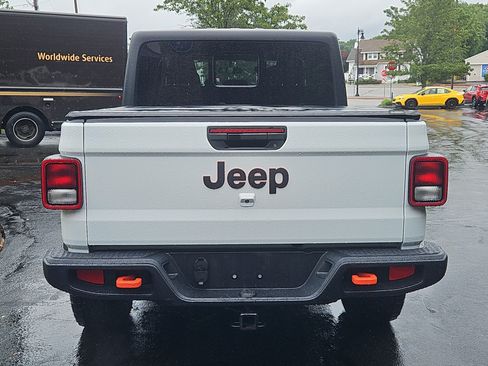 Used 2021 Jeep Gladiator Mojave w/ Cold Weather Group AWD/4WD image 28