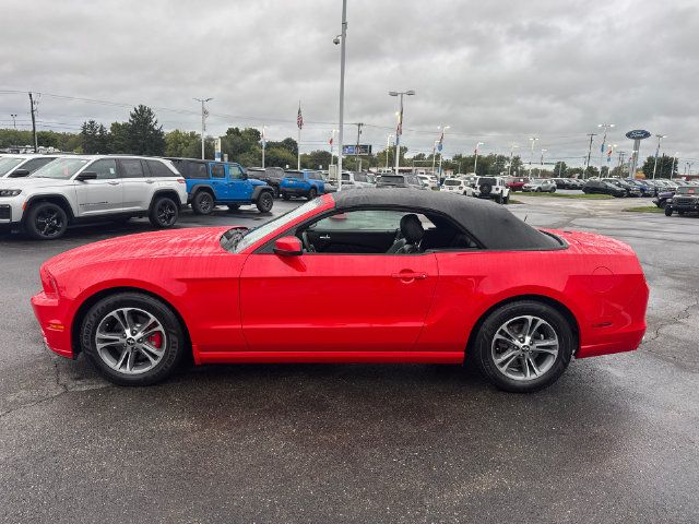 Used 2014 Ford Mustang Premium RWD image 4