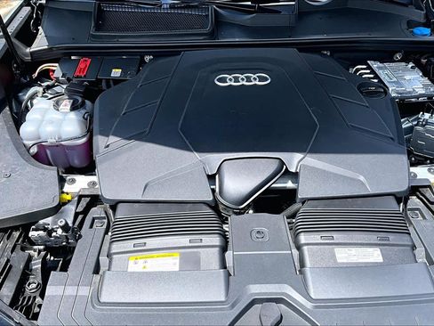 Used 2026 Audi Q8 Prestige AWD/4WD image 32
