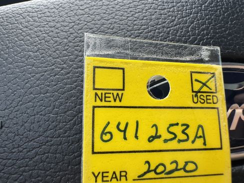 Used 2020 Ford Explorer Limited RWD image 21