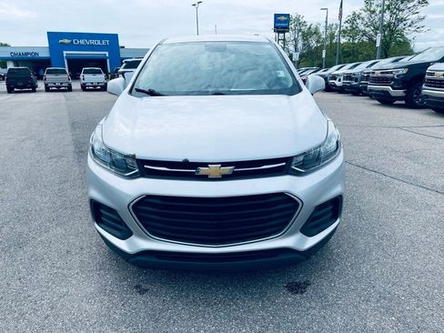Used 2019 Chevrolet Trax LS w/ Tint and Cruise Package FWD image 10