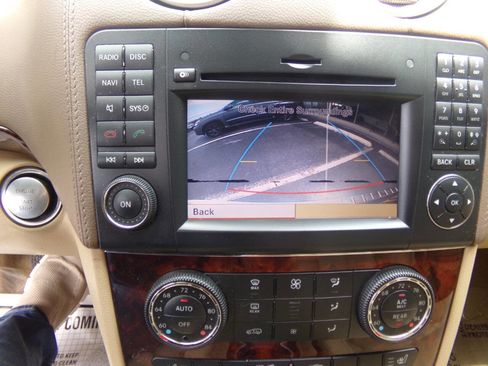 Used 2012 Mercedes-Benz GL 450 4MATIC image 48