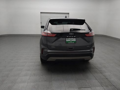 Used 2022 Ford Edge SEL AWD/4WD image 6