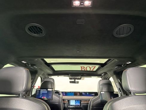 New 2025 Lincoln Navigator Black Label image 35