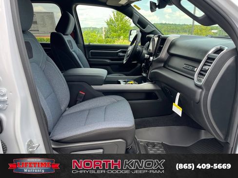 New 2026 RAM 1500 Big Horn AWD/4WD image 25