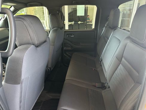 Used 2023 Nissan Frontier SV w/ Midnight Edition Package RWD image 23
