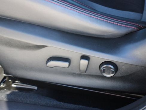 Used 2022 Subaru WRX Limited image 12