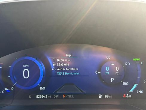 Used 2020 Ford Escape Titanium AWD/4WD image 4