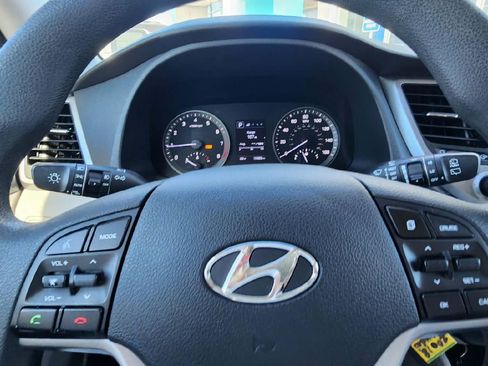 Used 2018 Hyundai Tucson SEL image 11