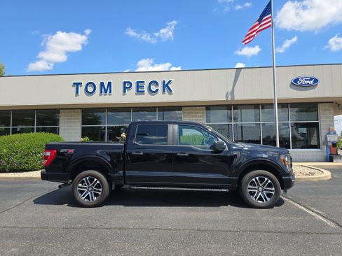 Used 2023 Ford F150 XL w/ STX Appearance Package AWD/4WD image 6