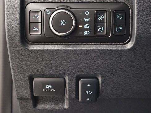 New 2026 Ford F250 Platinum image 22