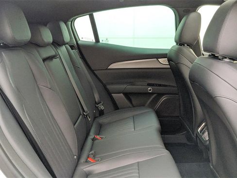 Used 2024 Maserati Grecale GT image 25
