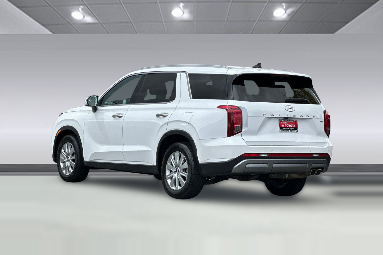 Used 2025 Hyundai Palisade SEL AWD/4WD image 3