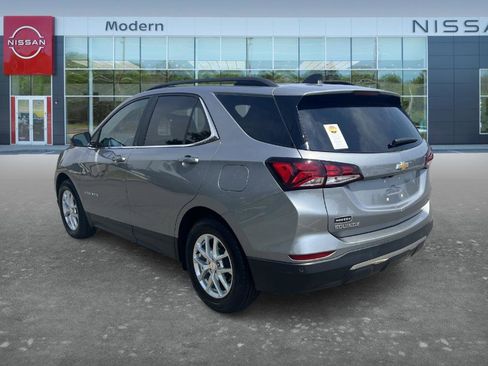 Used 2023 Chevrolet Equinox LT FWD image 7