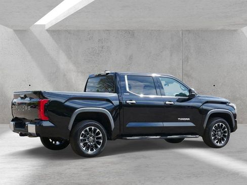 Used 2024 Toyota Tundra Limited w/ Power Package AWD/4WD image 3