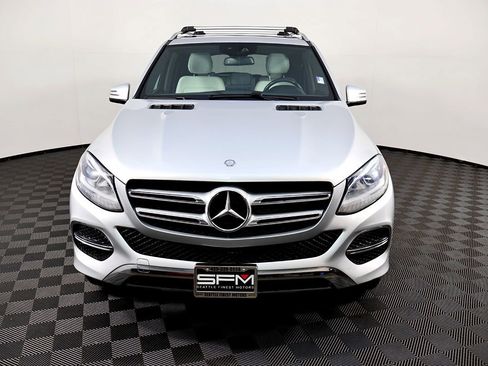 Used 2017 Mercedes-Benz GLE 350 4MATIC image 4