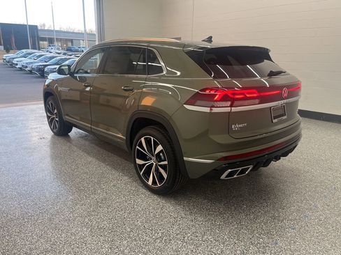 New 2026 Volkswagen Atlas Cross Sport SEL Premium R-Line AWD/4WD image 3