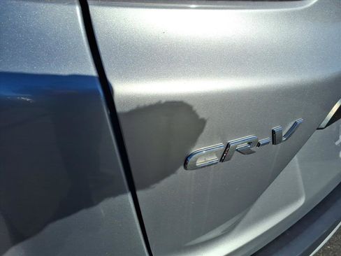 Used 2019 Honda CR-V LX image 10