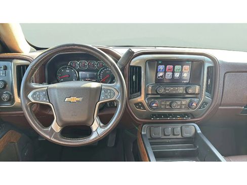 Used 2015 Chevrolet Silverado 1500 High Country w/ High Country Premium Package image 14