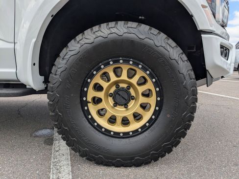 Used 2025 Ford F150 Raptor image 10