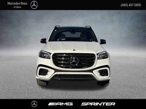 New 2026 Mercedes-Benz GLS 580 4MATIC image 2
