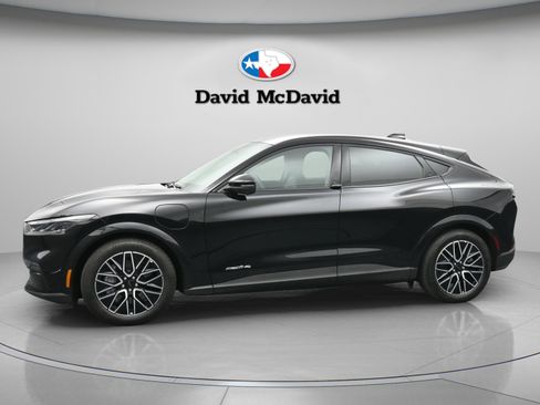 Used 2025 Ford Mustang Mach-E Premium AWD/4WD image 5