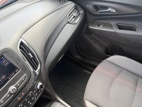 Used 2024 Chevrolet Equinox RS w/ LPO, Floor Liner Package AWD/4WD image 13