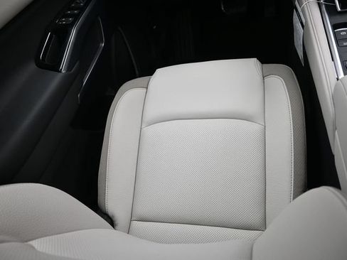 New 2026 Nissan Pathfinder SL FWD image 13